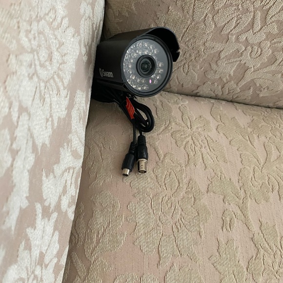 Swann CCTV Security Camera - Picture 13 of 14